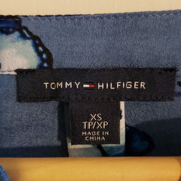 Tommy Hilfiger butterfly 3/4 sleeve top - Picture 5 of 6
